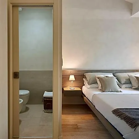 Nilu Relais Sirolo
